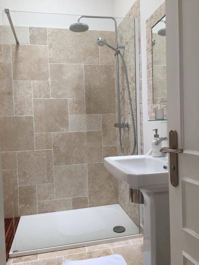 Saint-Martin-Lacaussade La Cabanne B&B 외부 사진